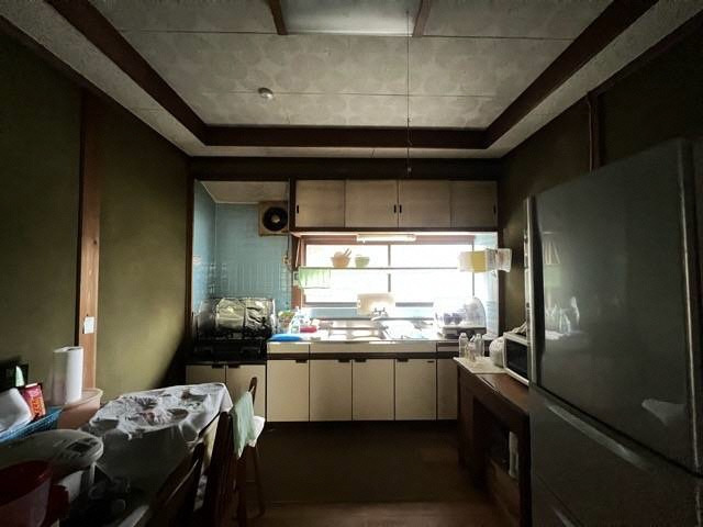 1970s wood house in Nagasaki