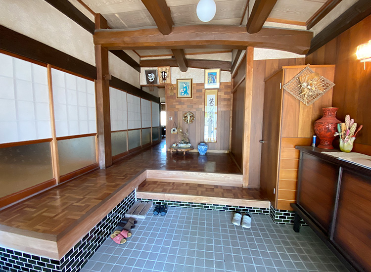Wood house in Shimane