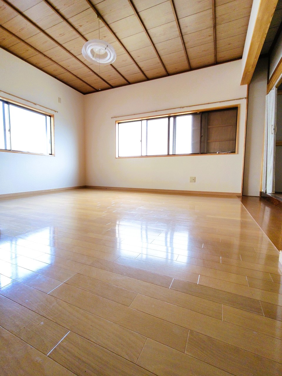 1960s wood house in Ehime