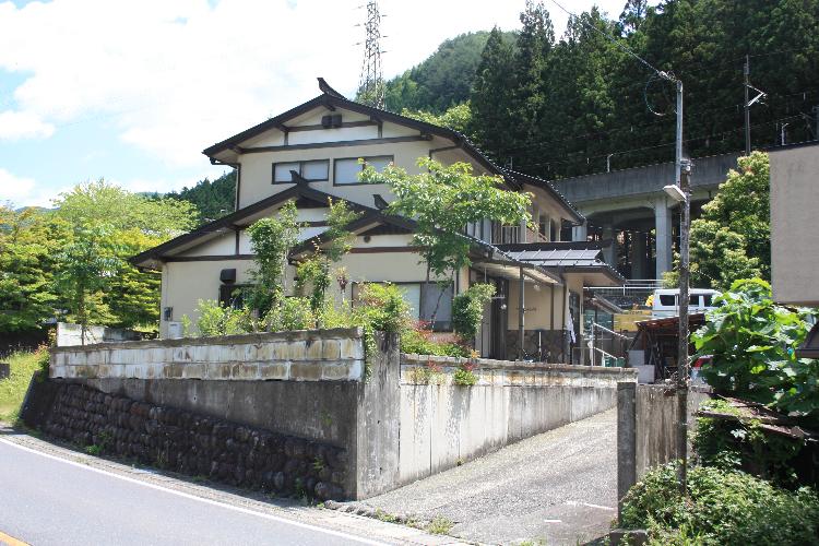 1980s wood house in Tochigi