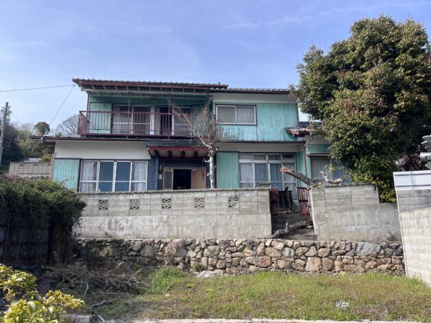 1970s wood house in Ehime