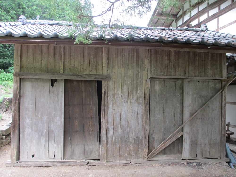 Wood house on a large plot in Gunma
