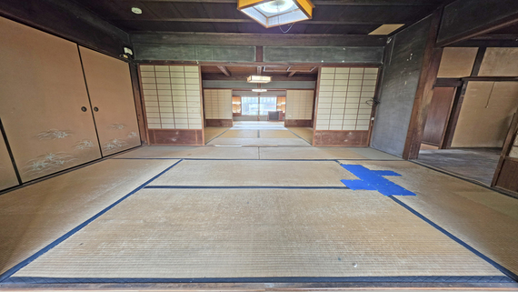 Wood house, 8-min walk to station, Wakayama