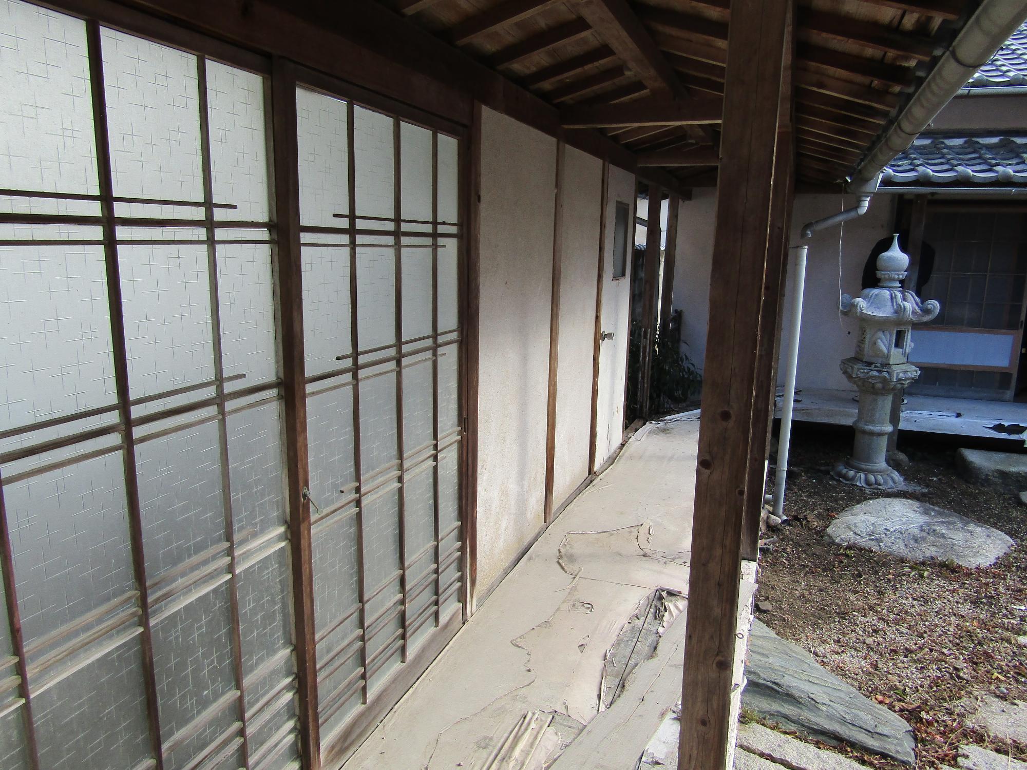 Under Negotiation: A-120 Property near elementary school in town center
