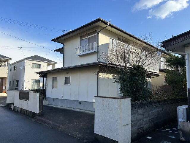1980s steel-frame house, 9-min walk to station, Fukushima