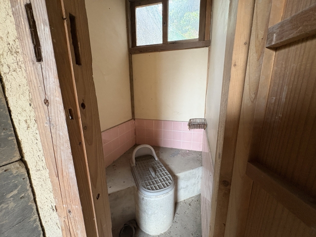 1960s wood house in Hyogo