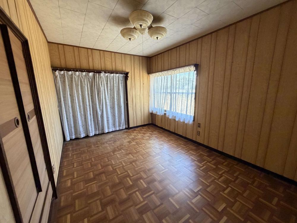 1970s wood house in Furusato, Kanoya