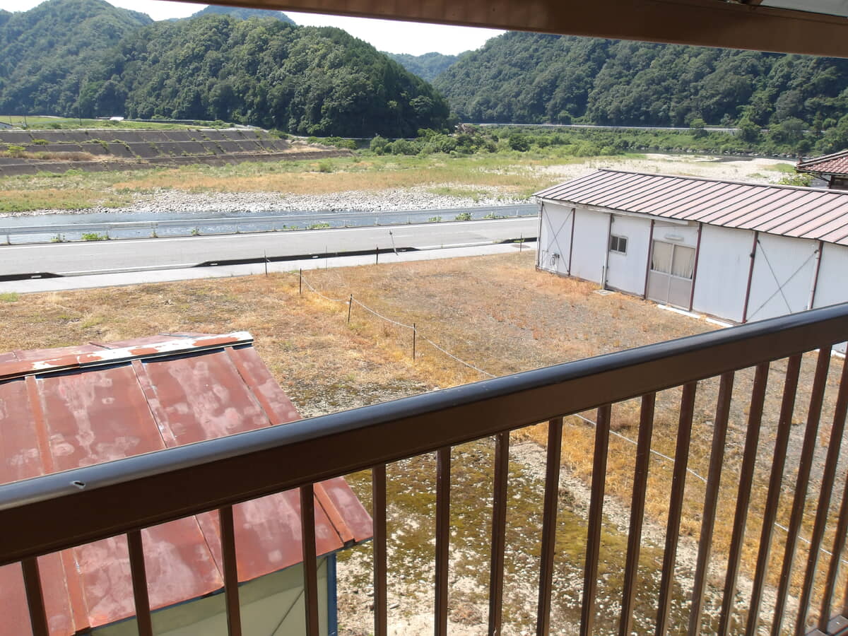 1980s wood house in Hiroshima