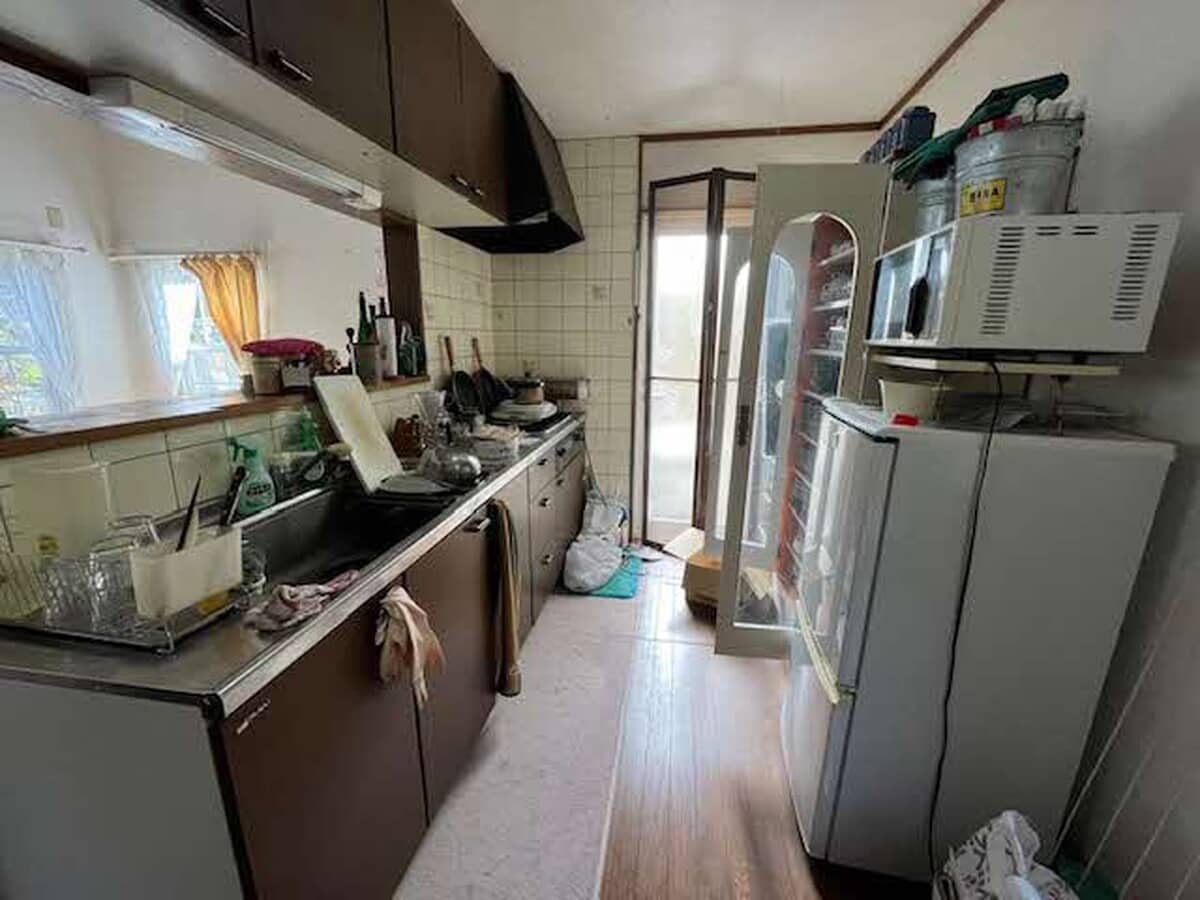 1990s wood house in Hiroshima