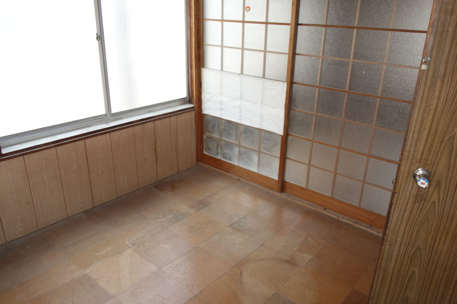 1960s wood house in Nagasaki