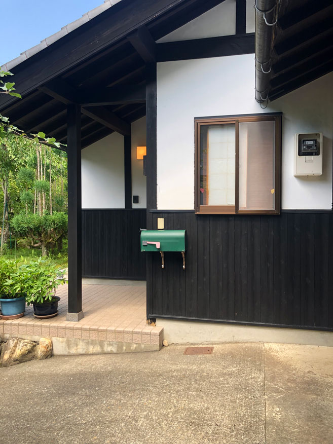 2000s wood house on a large plot in Miyama, Nantan