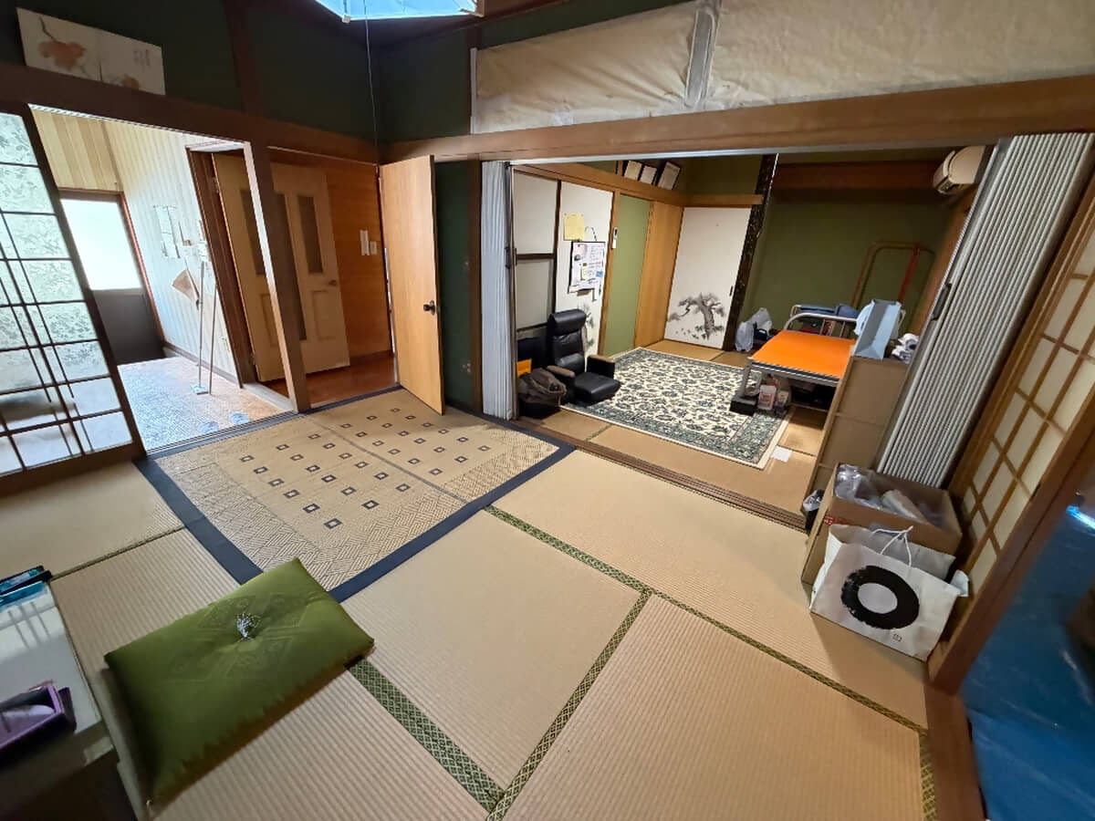 1980s wood house in Hiroshima