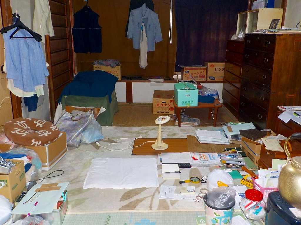 1980s house, 14-min walk to station, Tottori