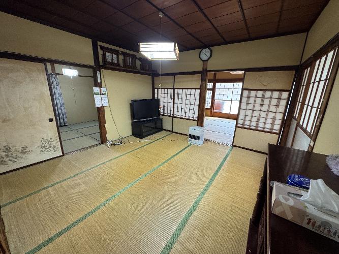 House, 9-min walk to station, Tokamachi, Niigata