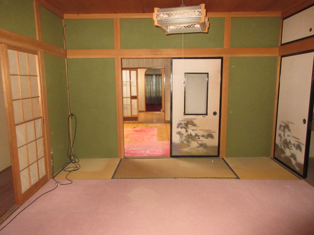 1980s house, 6-min walk to station, Iwate