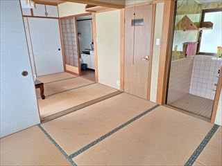 2000s wood house in Yamaguchi