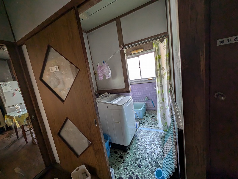 Wood house, 4-min walk to station, Saga