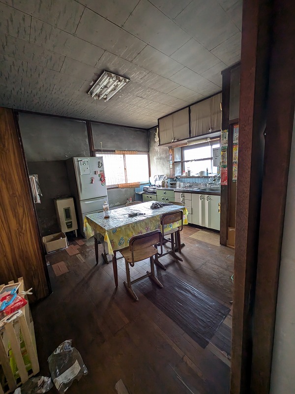 Wood house, 4-min walk to station, Saga