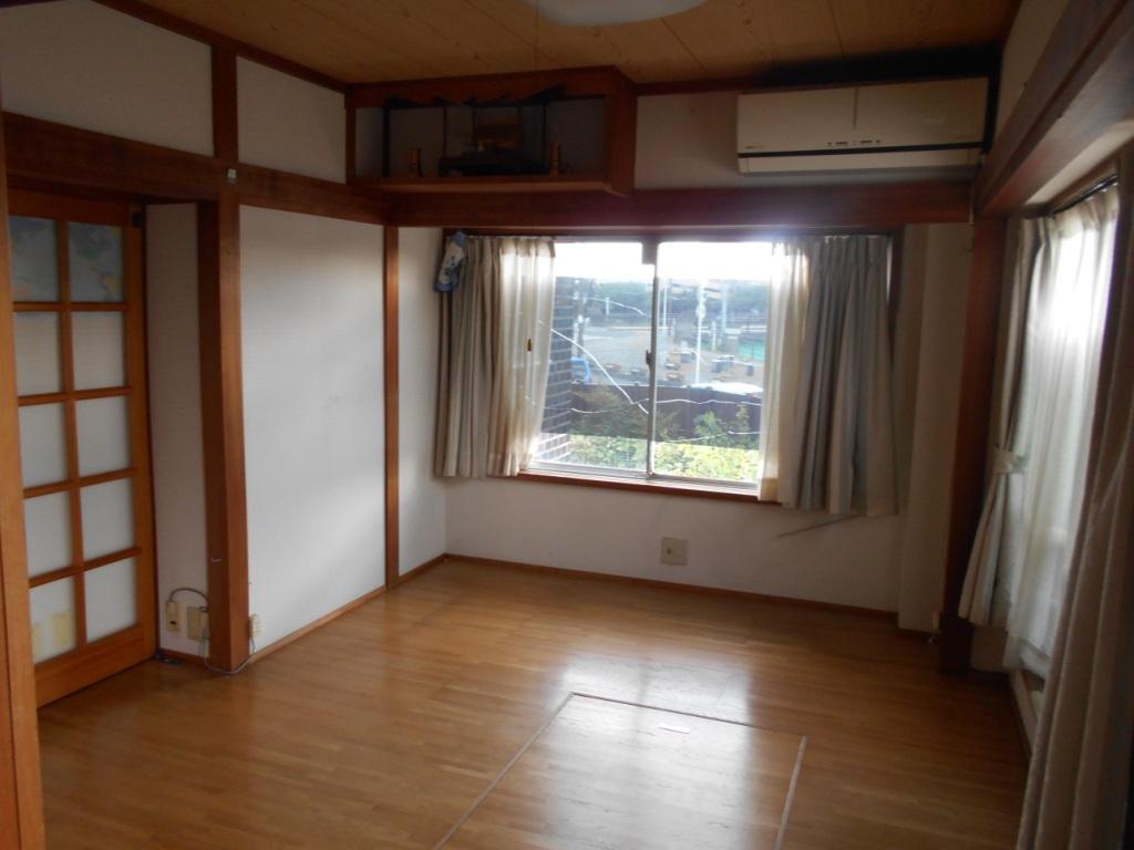 1960s steel-frame house, 10-min walk to station, Tochigi