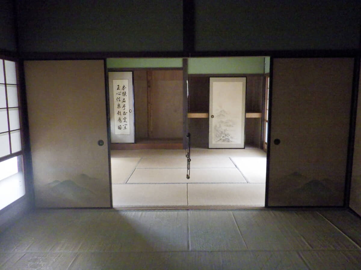 1980s wood house in Hiroshima