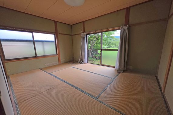 1980s wood house, 8-min walk to station, Wakayama