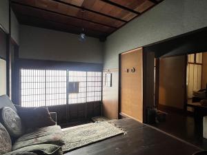 1920s wood house, 19-min walk to station, Fukui