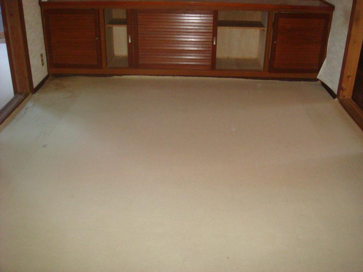 1980s wood house near the coast in Miyazu, Kyoto