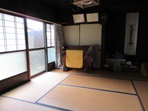 Property No. 08-1-01 - Chiyoshiro District [Hilly Rural Area] [For Sale] With Agricultural Land