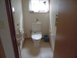1980s wood house, 18-min walk to station, Niigata