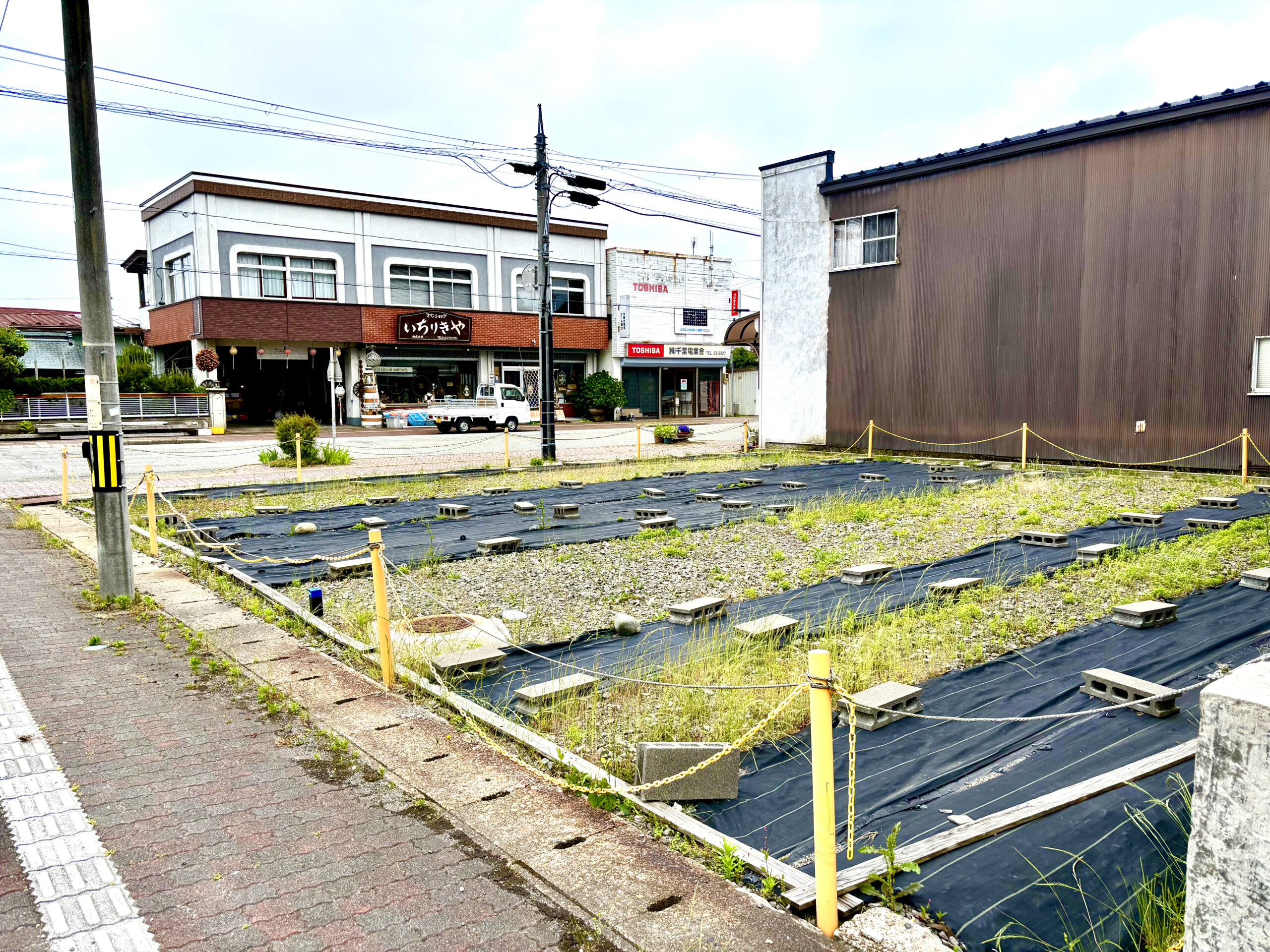 House, 12-min walk to station, Akita