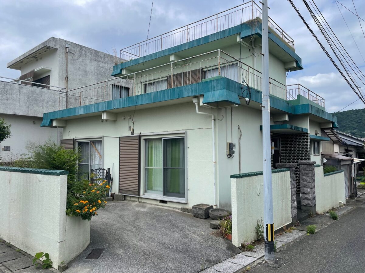 1970s house, 11-min walk to station, Miyazaki