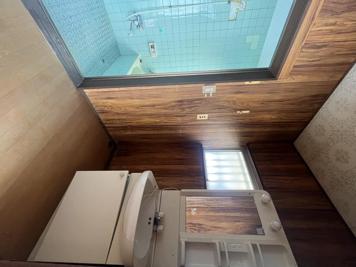 1970s wood house in Miyazu, Kyoto