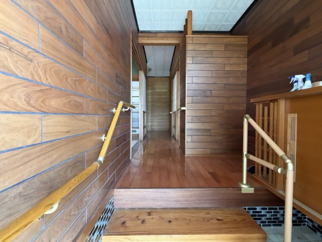 Wood house in Chiran, Minamikyushu, farmland, approval needed
