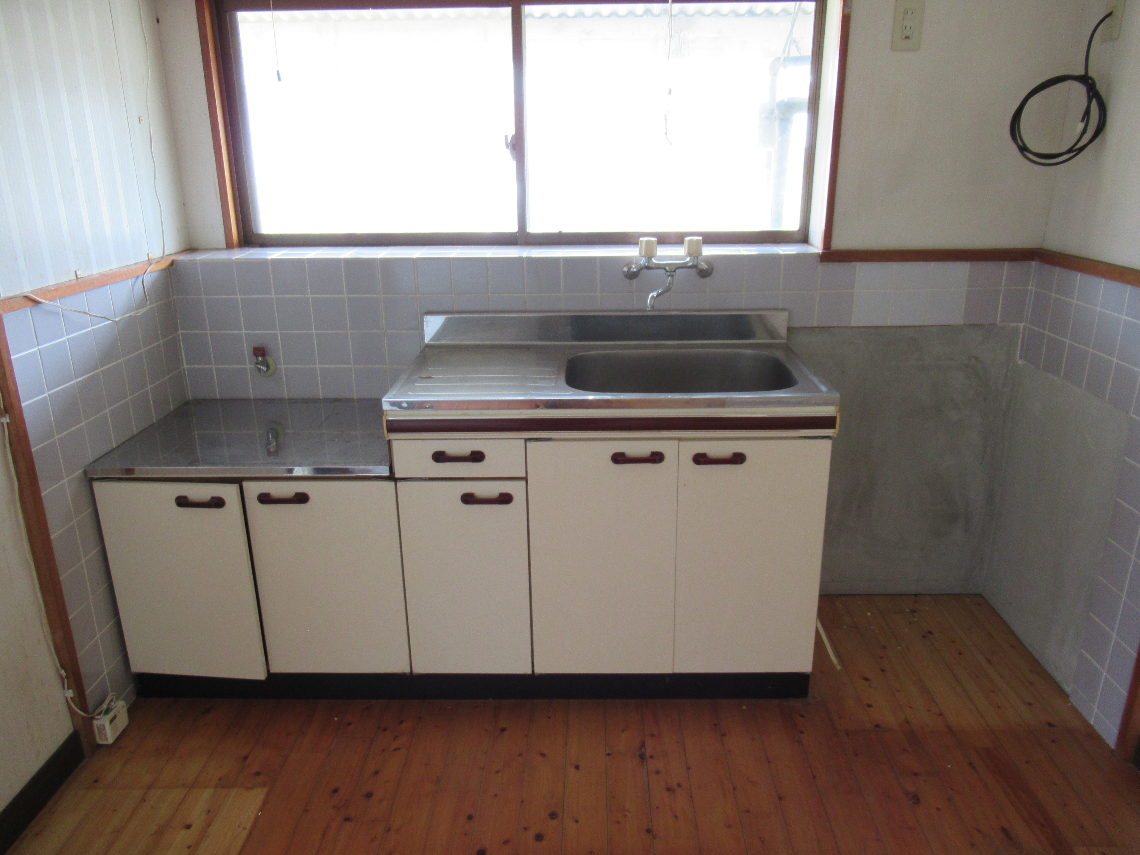 1990s wood house near the coast in Ichiki, Tarumizu