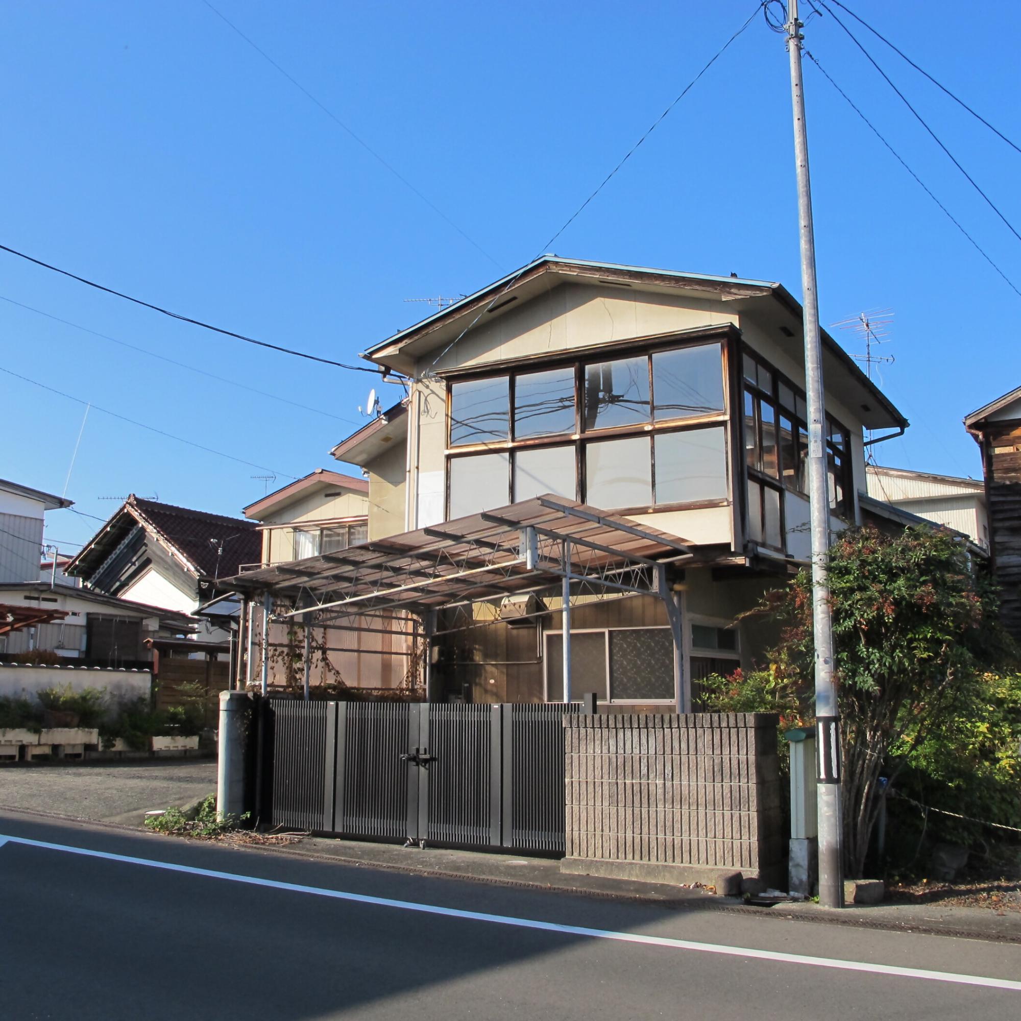 Price cut! Sunken kotatsu seating available ◎ Old folk house in the lively Mukamachicho Shotengai