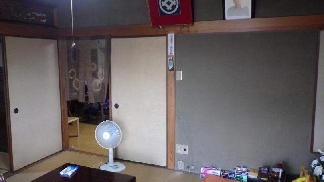 1970s wood house, 19-min walk to station, Nagasaki