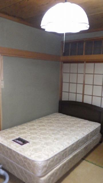 1970s wood house, 19-min walk to station, Nagasaki