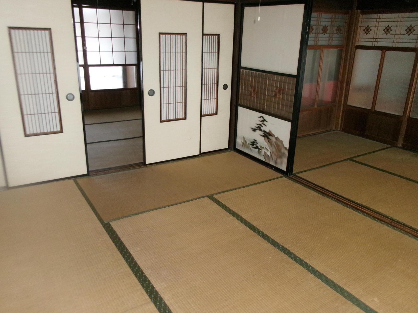 1950s house, 17-min walk to station, Hyogo