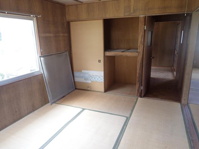 1970s wood house in Oita