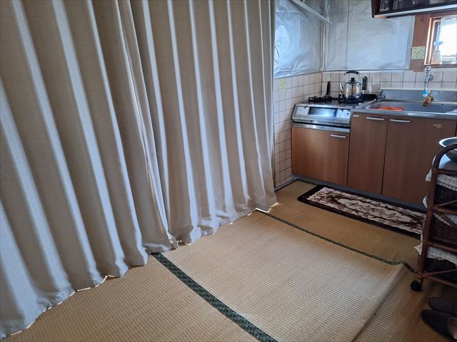 1980s wood house, 6-min walk to station, Yamaguchi