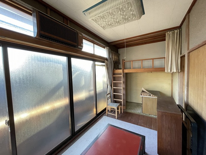 1950s wood house, 3-min walk to station, Toyama