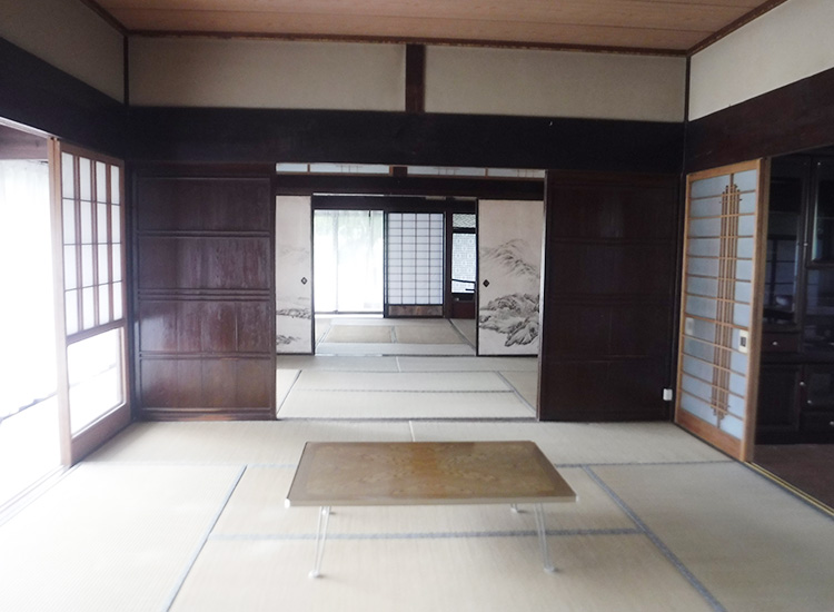 Wood house in Shimane