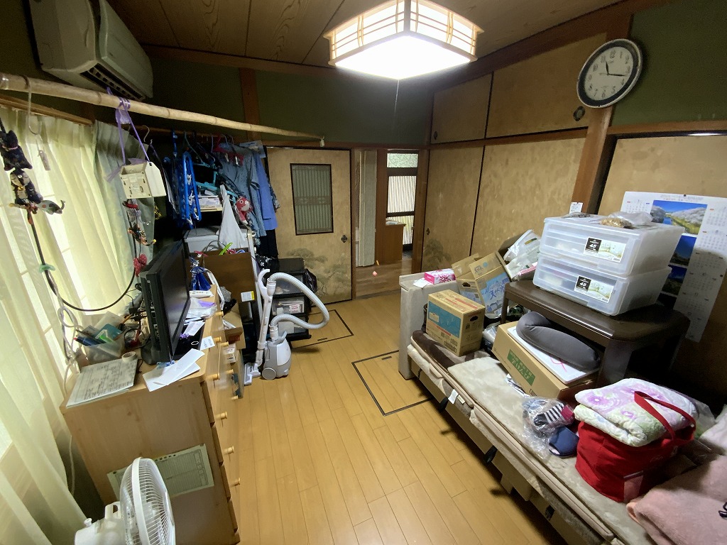1980s wood house, 5-min walk to station, Yamaguchi