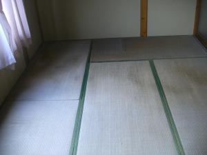 1970s wood house on a large plot in Niigata