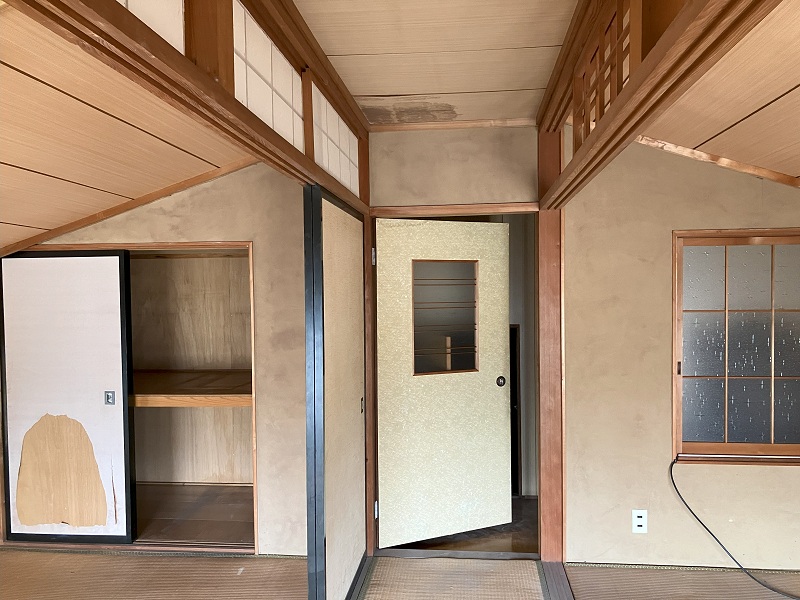 1950s wood house, 1-min walk to station, Tottori