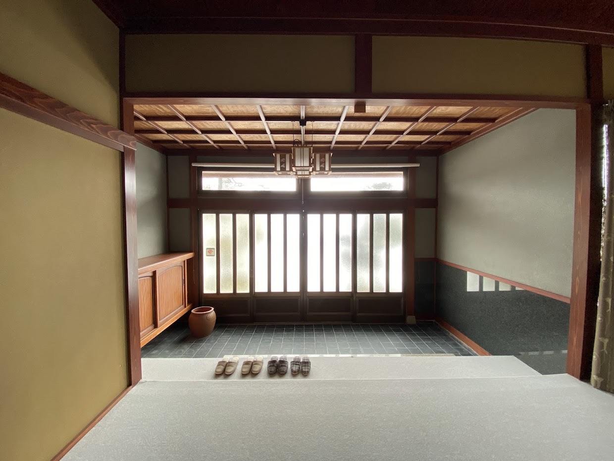 1970s wood house on a large plot in Toyama