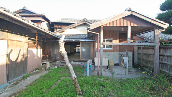Wood house, 8-min walk to station, Wakayama
