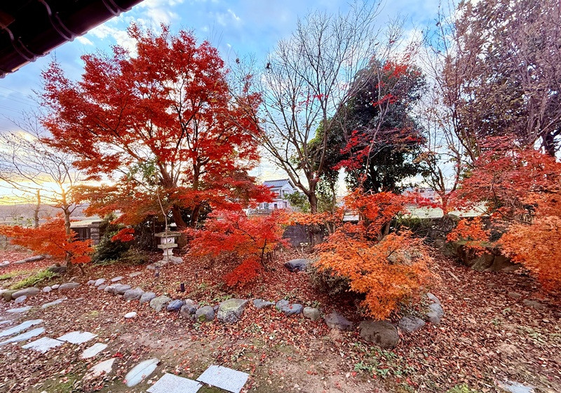 1960s wood house, 17-min walk to station, Toyama