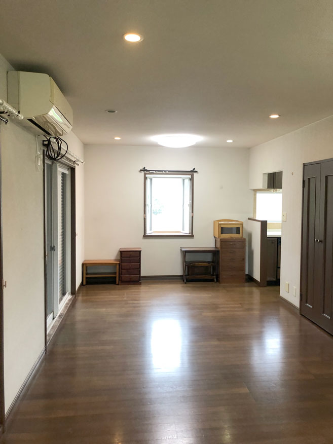 1990s steel-frame house in Hiyoshi, Nantan