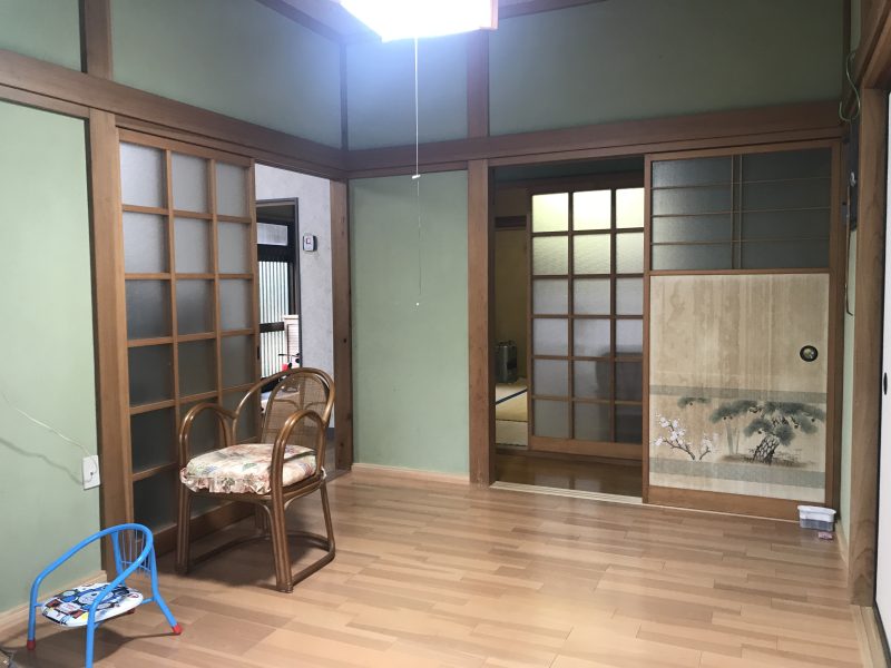 1990s wood house on a large plot in Iwate